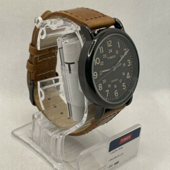 Timex Weekender TW2T30500 Men Brown Leather Analog Dial Quartz Wrist Watch TMR51 - Picture 4 of 10